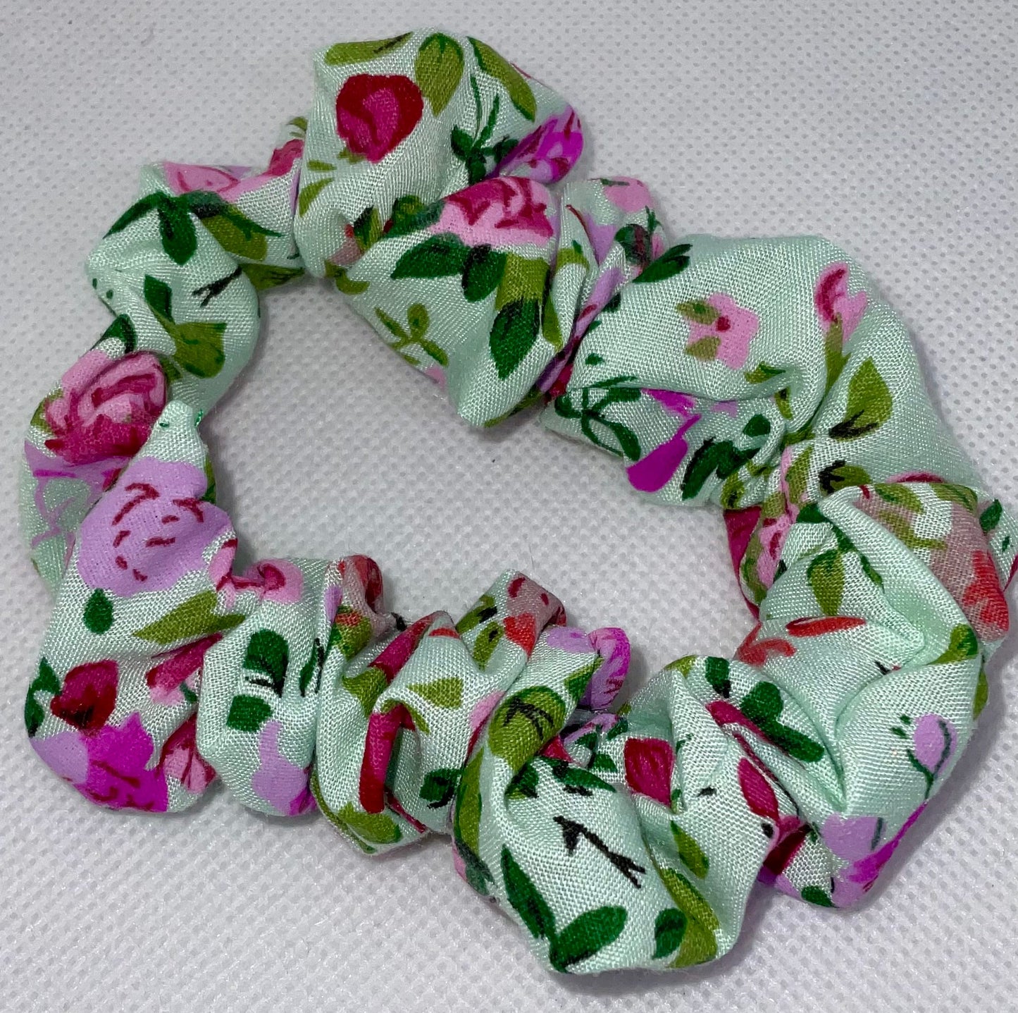 The Green Meadow Hair Scrunchies 💗