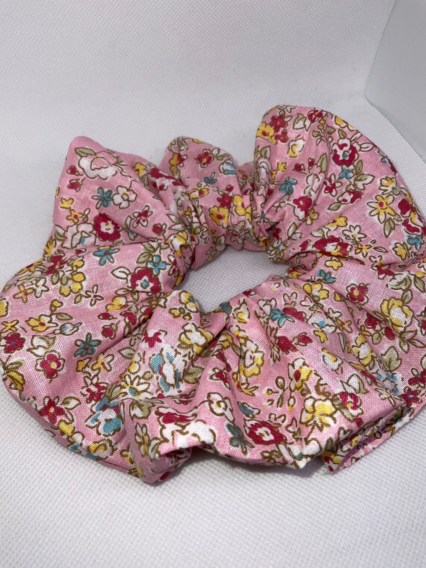 The Alice Hair Scrunchies 💗