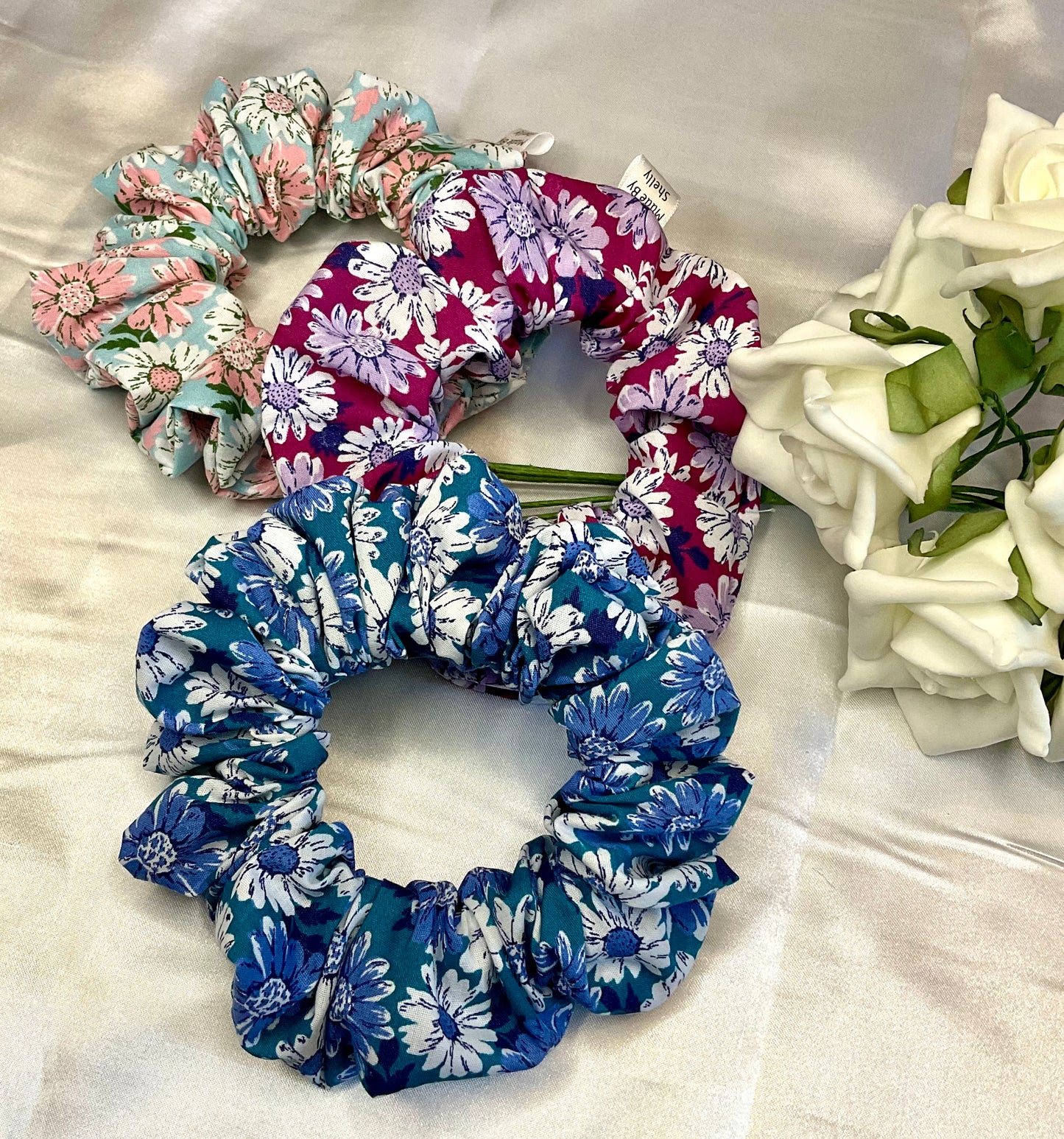 Daisy Hair Scrunchie