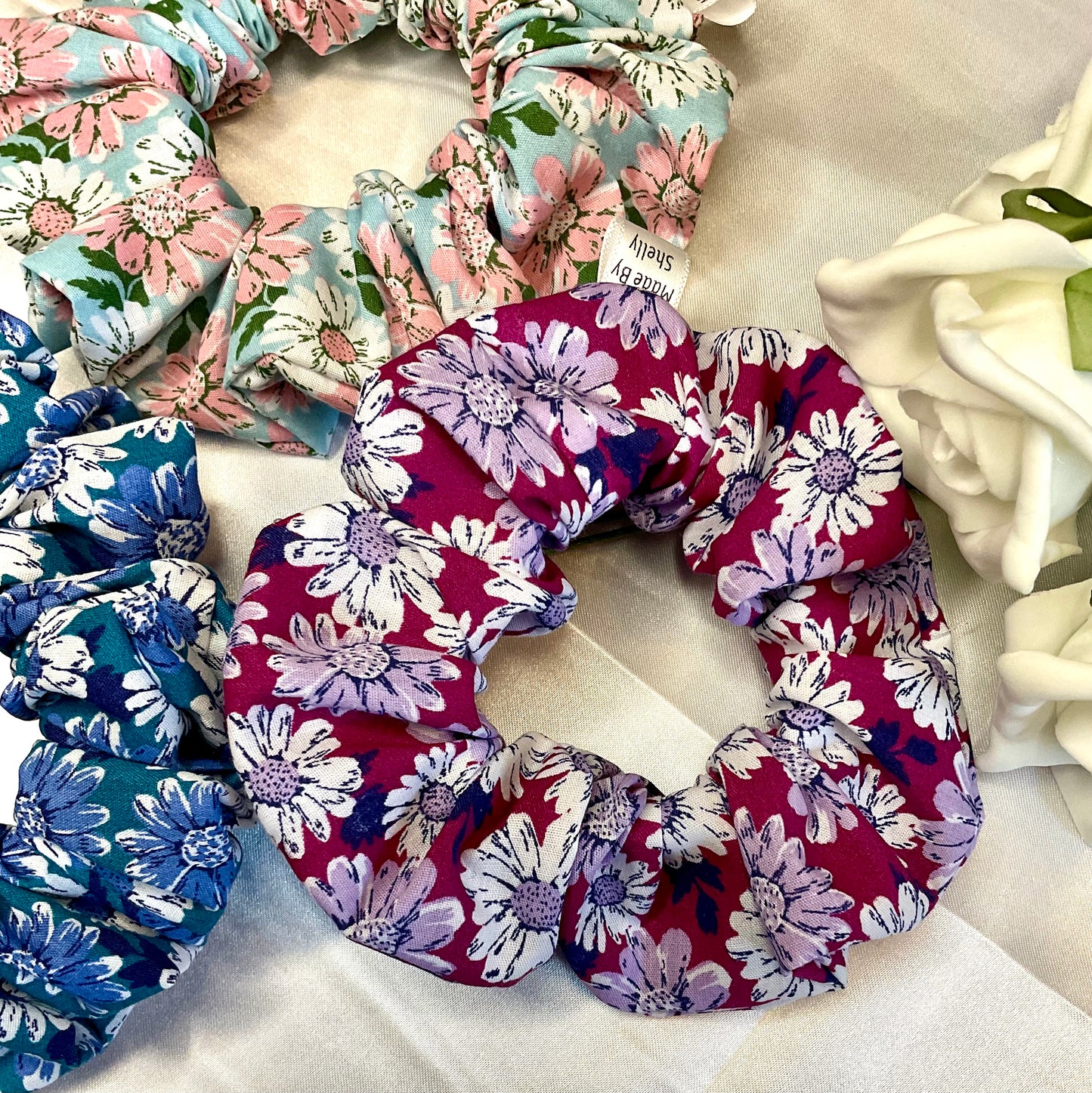 Daisy Hair Scrunchie