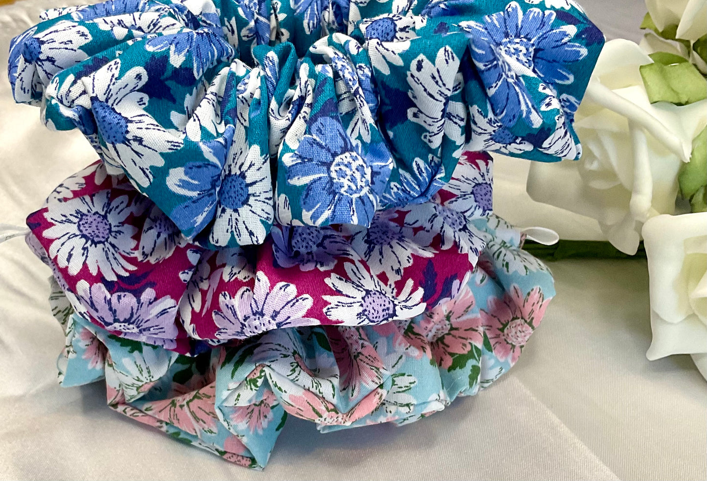 Daisy Hair Scrunchie