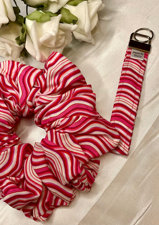 Lily Wristlet